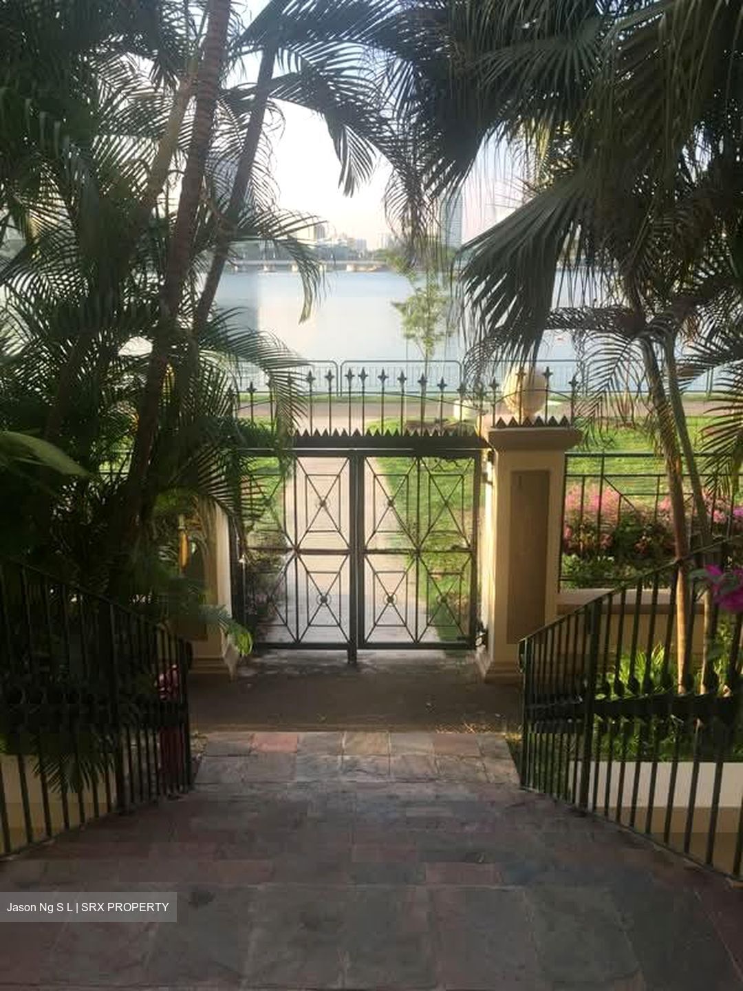 Pebble Bay (D15), Condominium #608761461